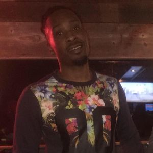 Meet your Posher, Johnathan